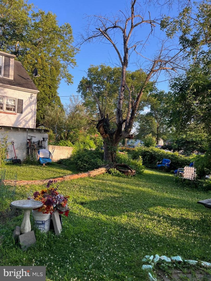 1838 Lukens Avenue photo 1