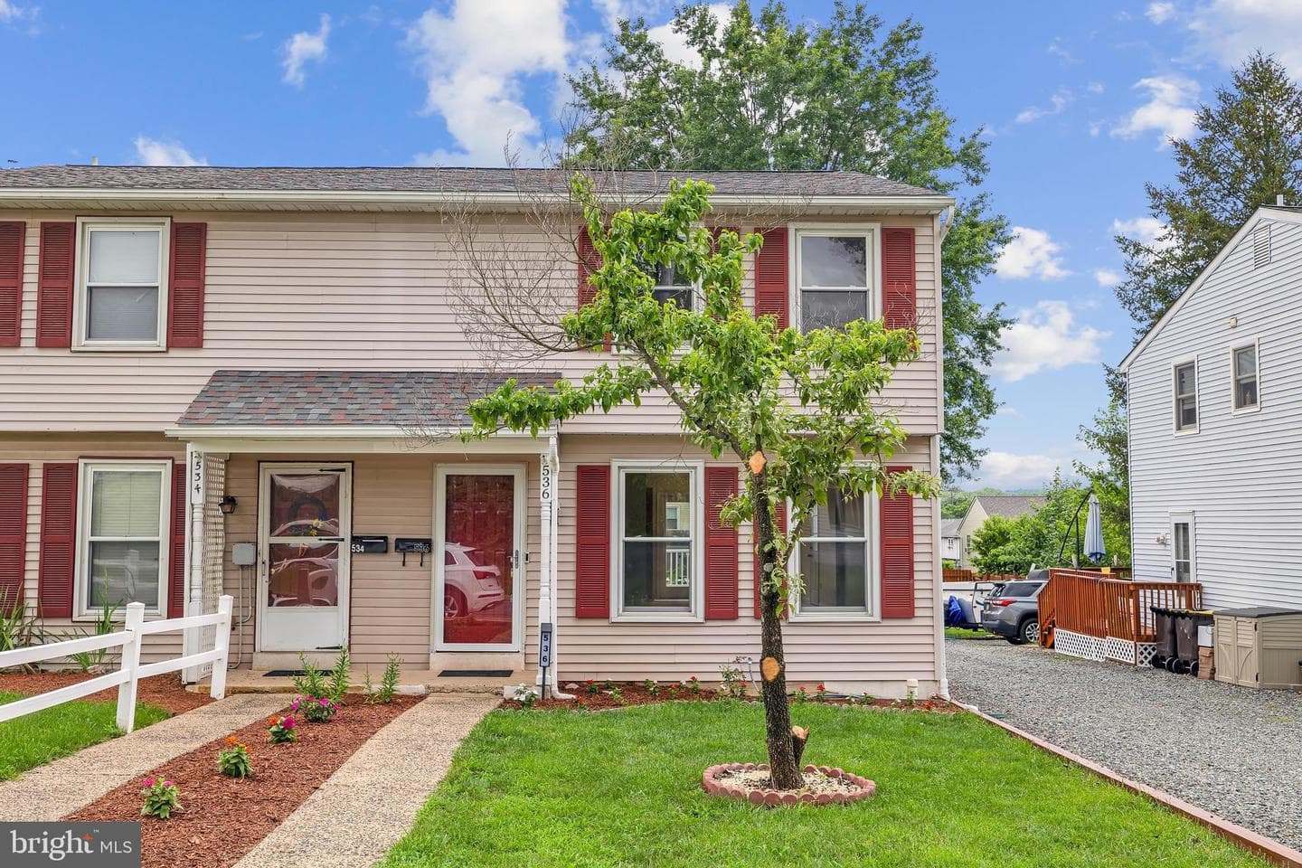 536 State Street photo 2