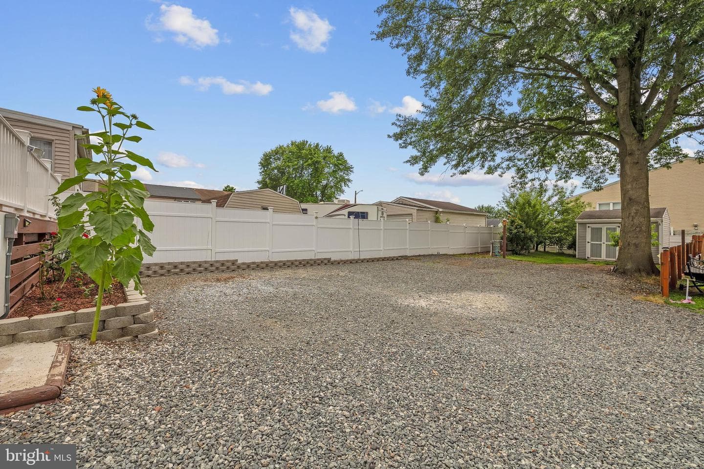 536 State Street photo 28