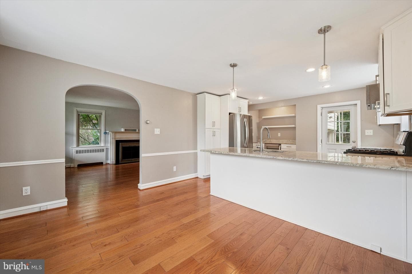 416 Carlton Avenue photo 11