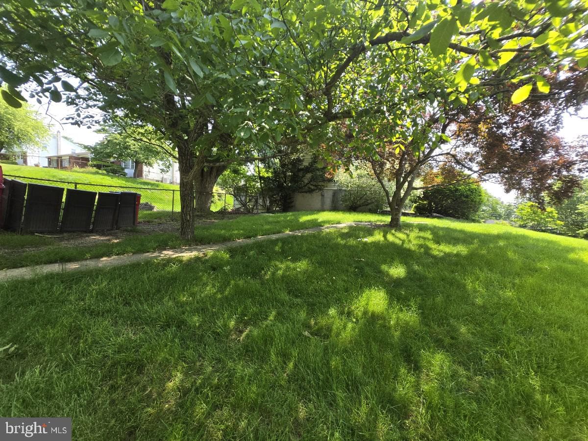 520 Deerfield Drive photo 52