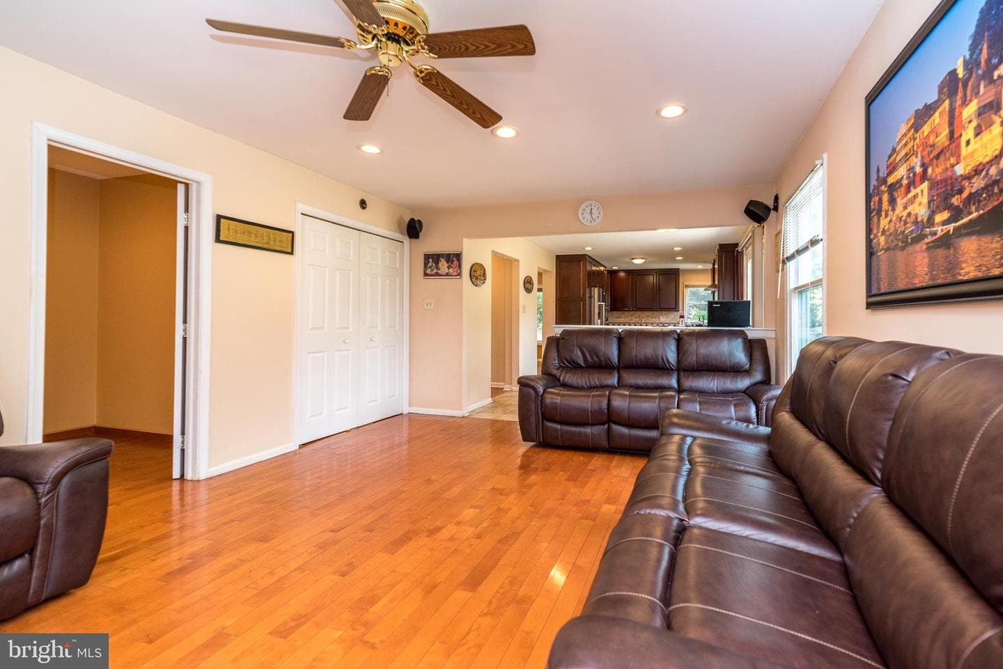 1783 Talbot Road photo 25