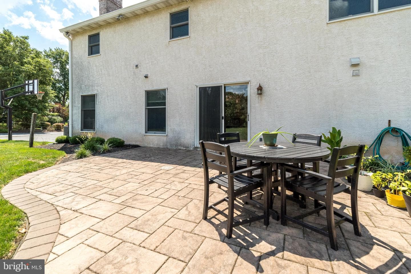 1783 Talbot Road photo 52