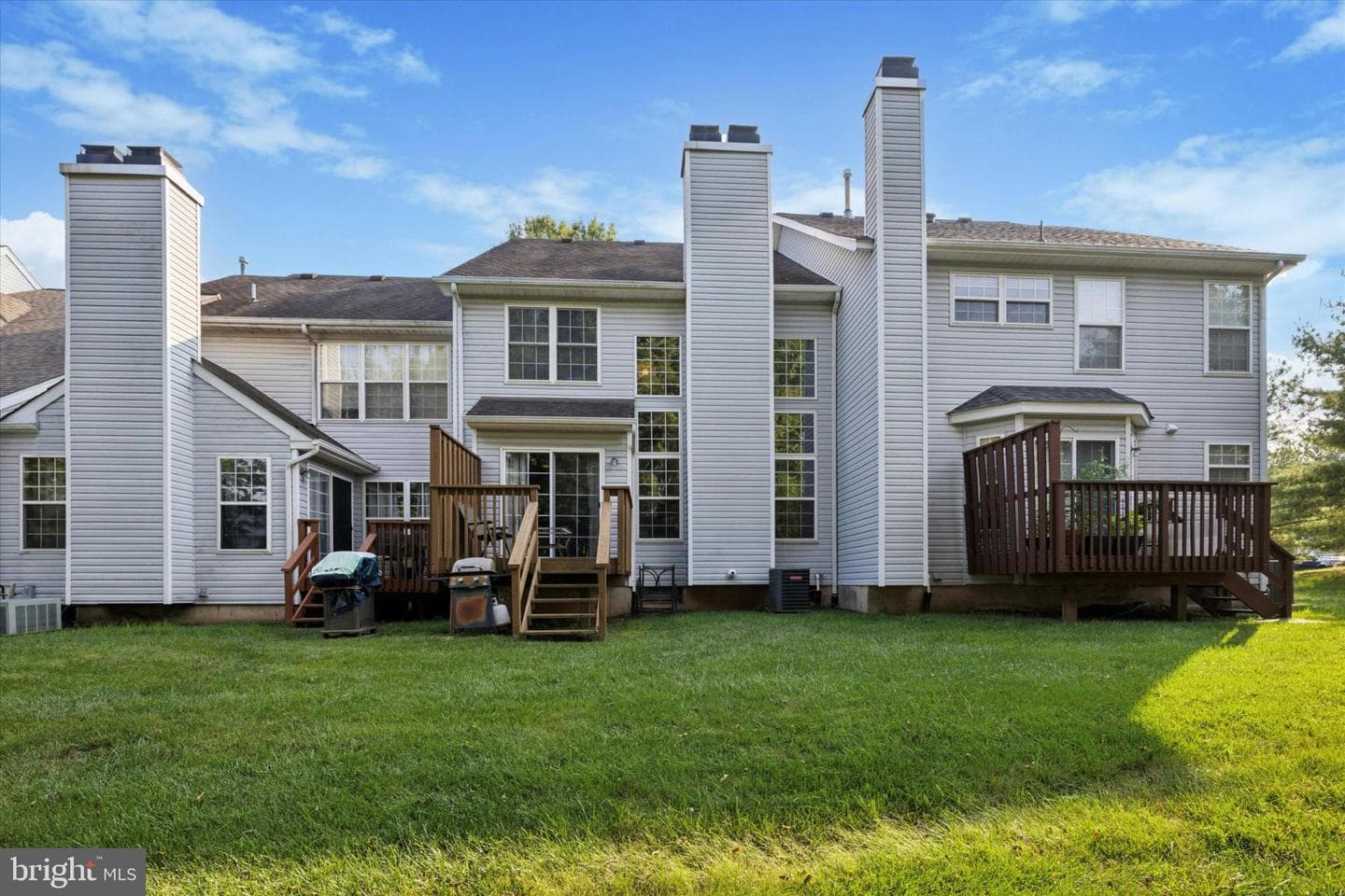 1029 Greenes Way Circle photo 15