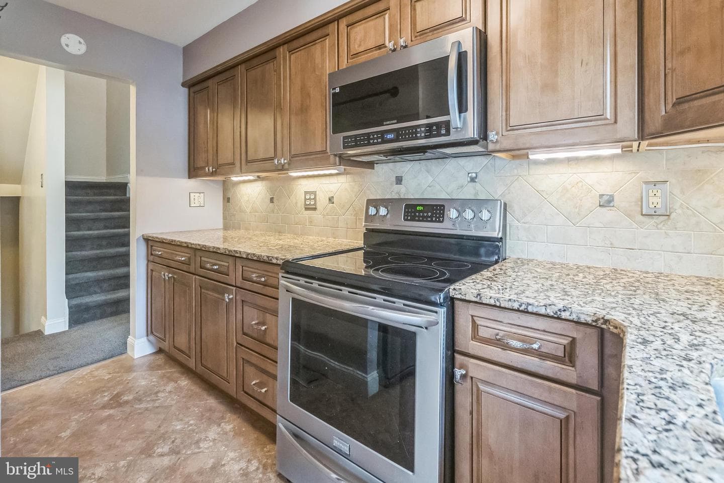 130 Goshen Road photo 4