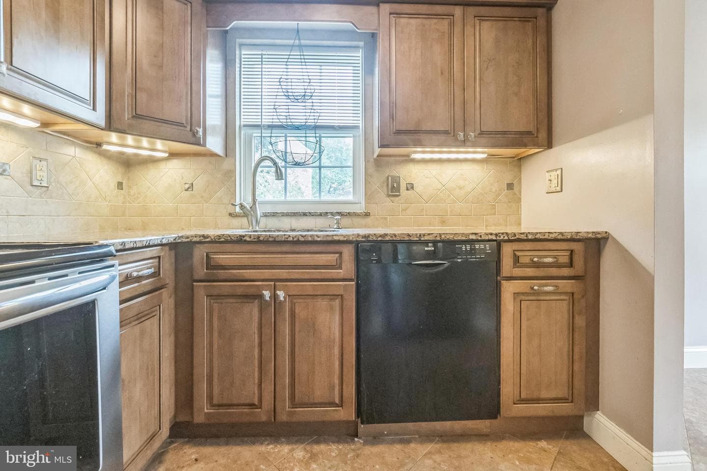 130 Goshen Road photo 5