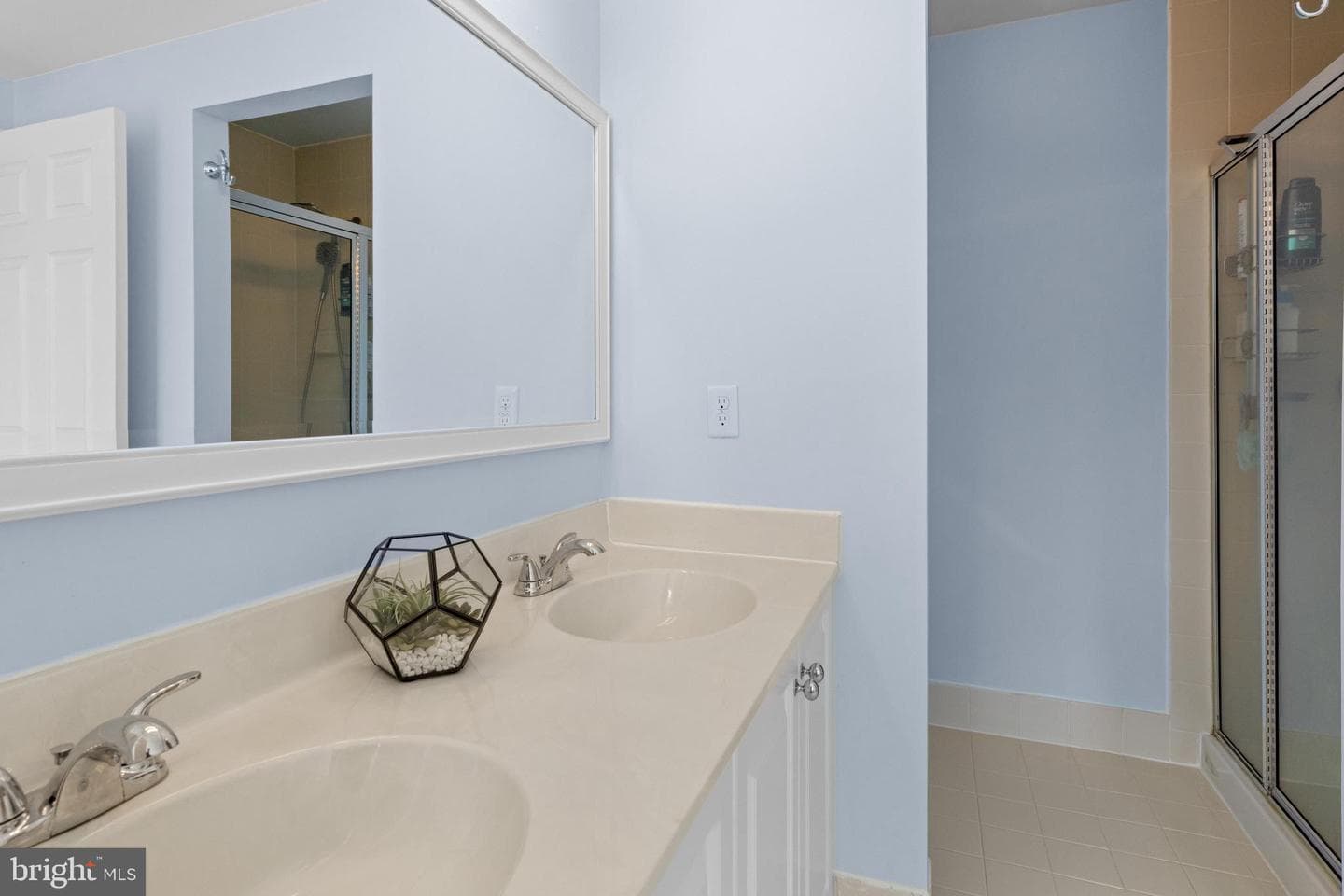 130 Ashley Way photo 21