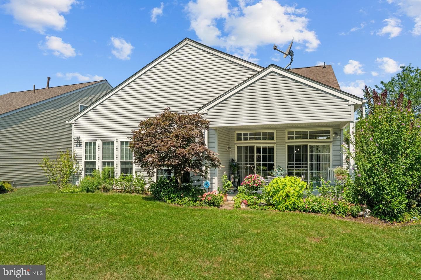 730 Twining Way photo 35