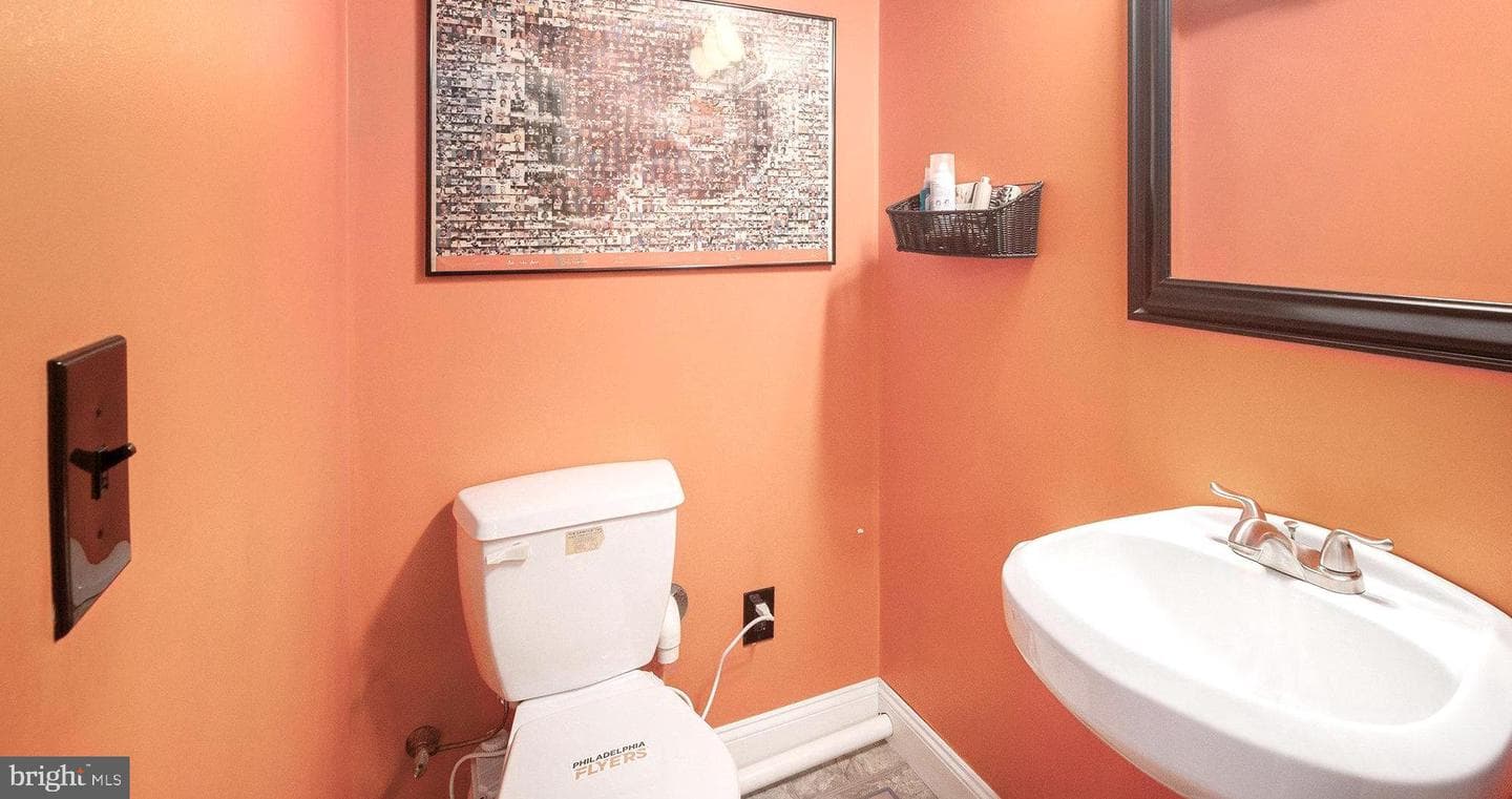 1308 South Street photo 21