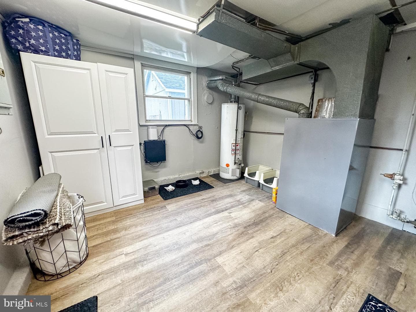 2591 Rosewood Avenue photo 31