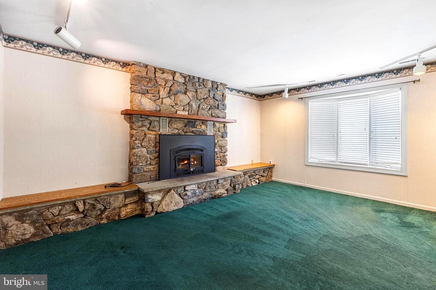 4119 Hellman Road photo 13