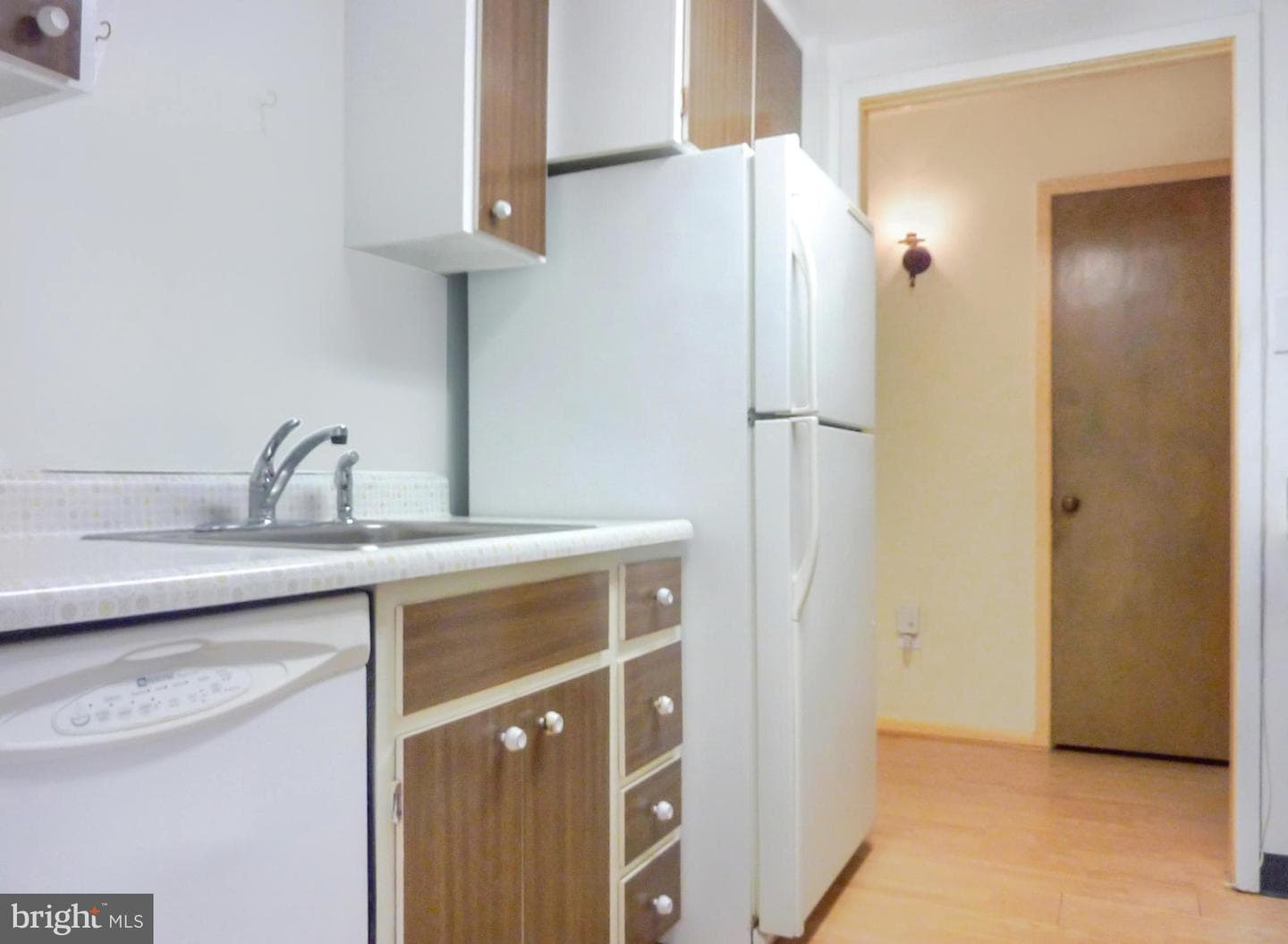 309 Florence Avenue #612-N photo 11