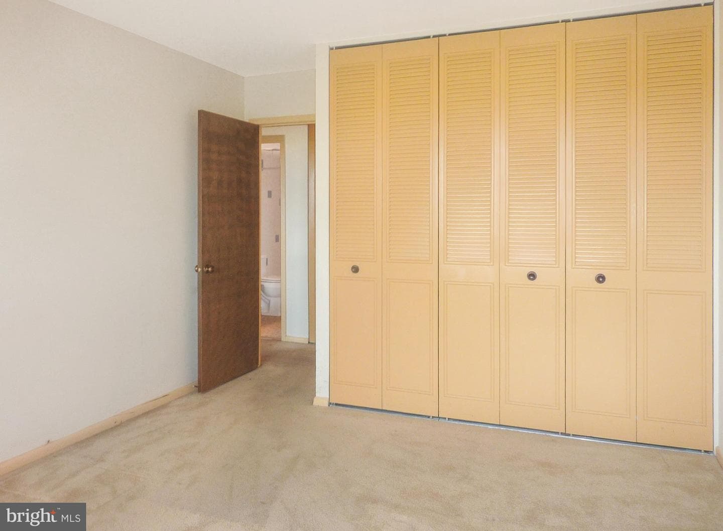 309 Florence Avenue #612-N photo 18