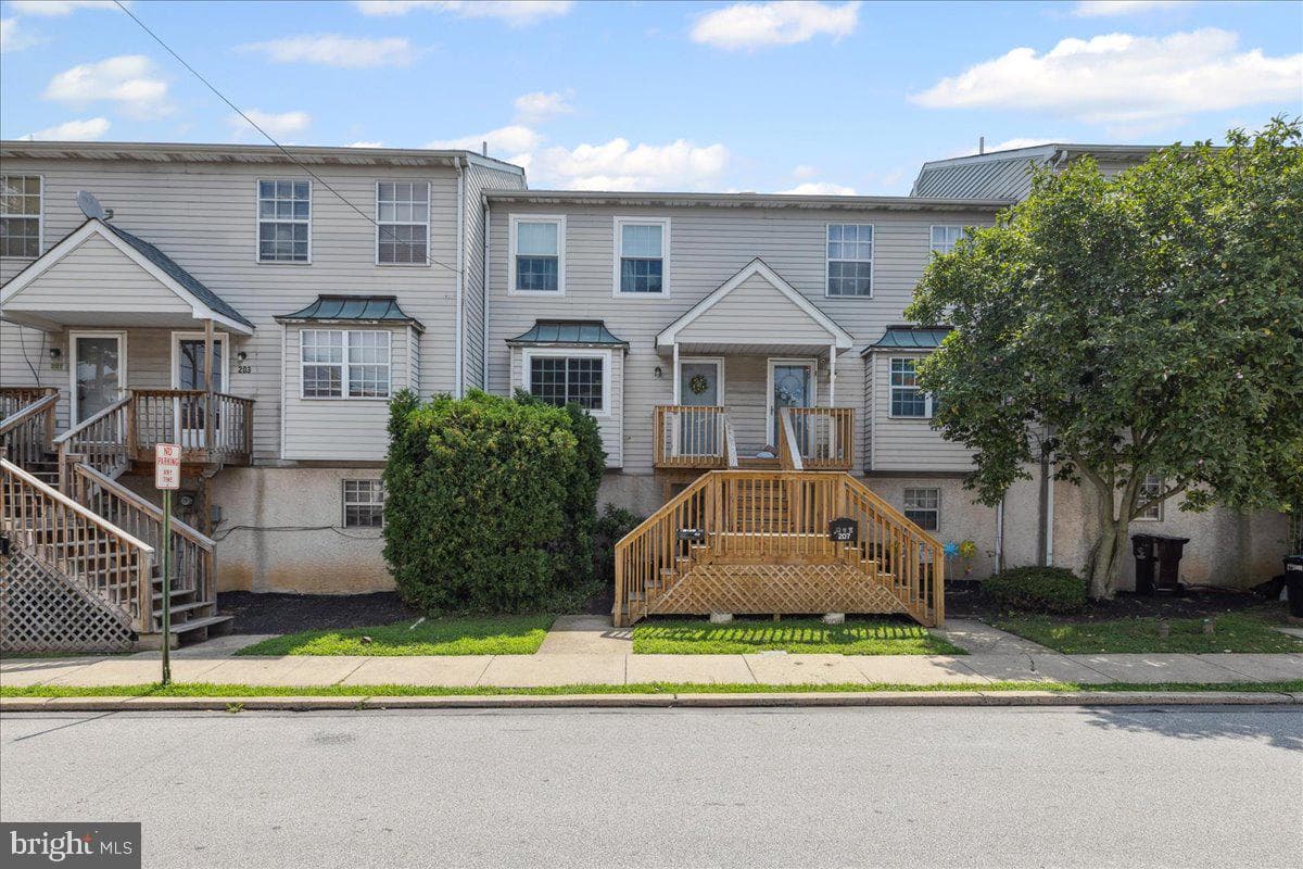 205 Mill Street photo 1