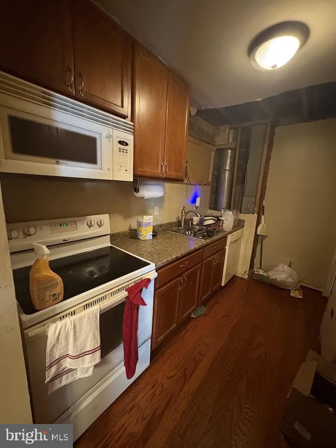 205 Whitpain Hills photo 32