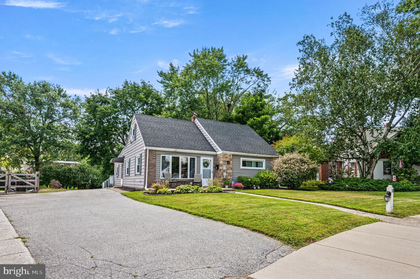 10 Park Drive photo 2