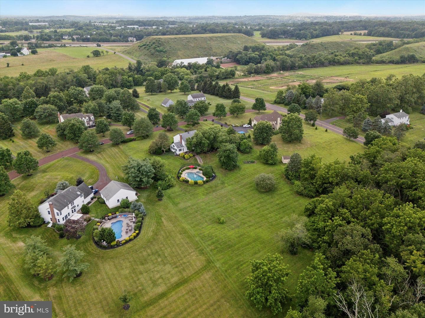 137 Bridle View Way photo 43