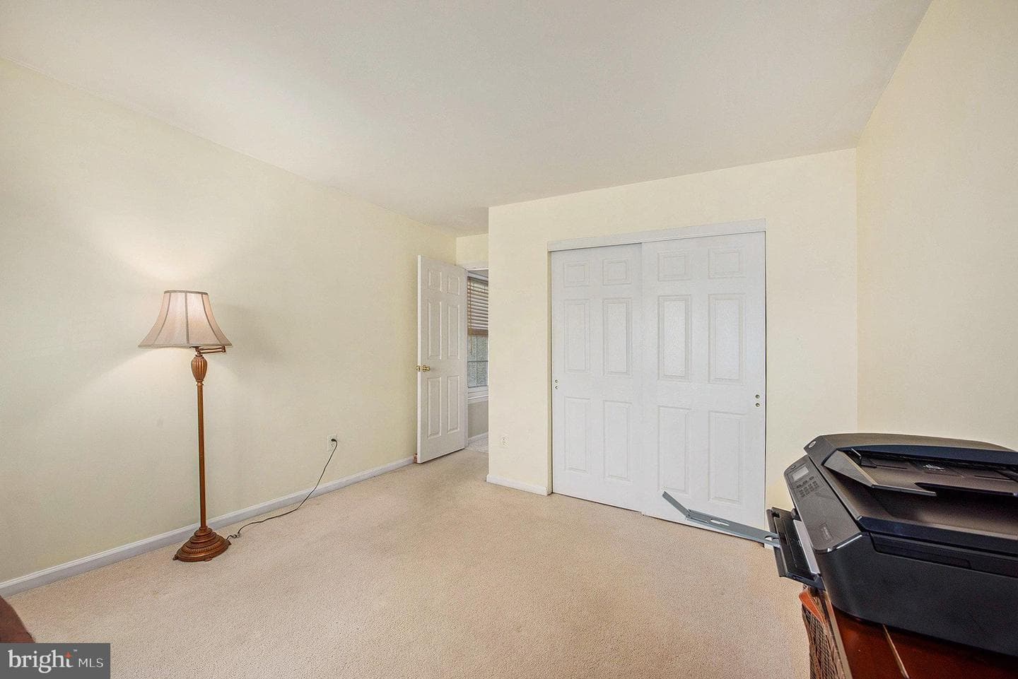 381 Dewsbury Place photo 25