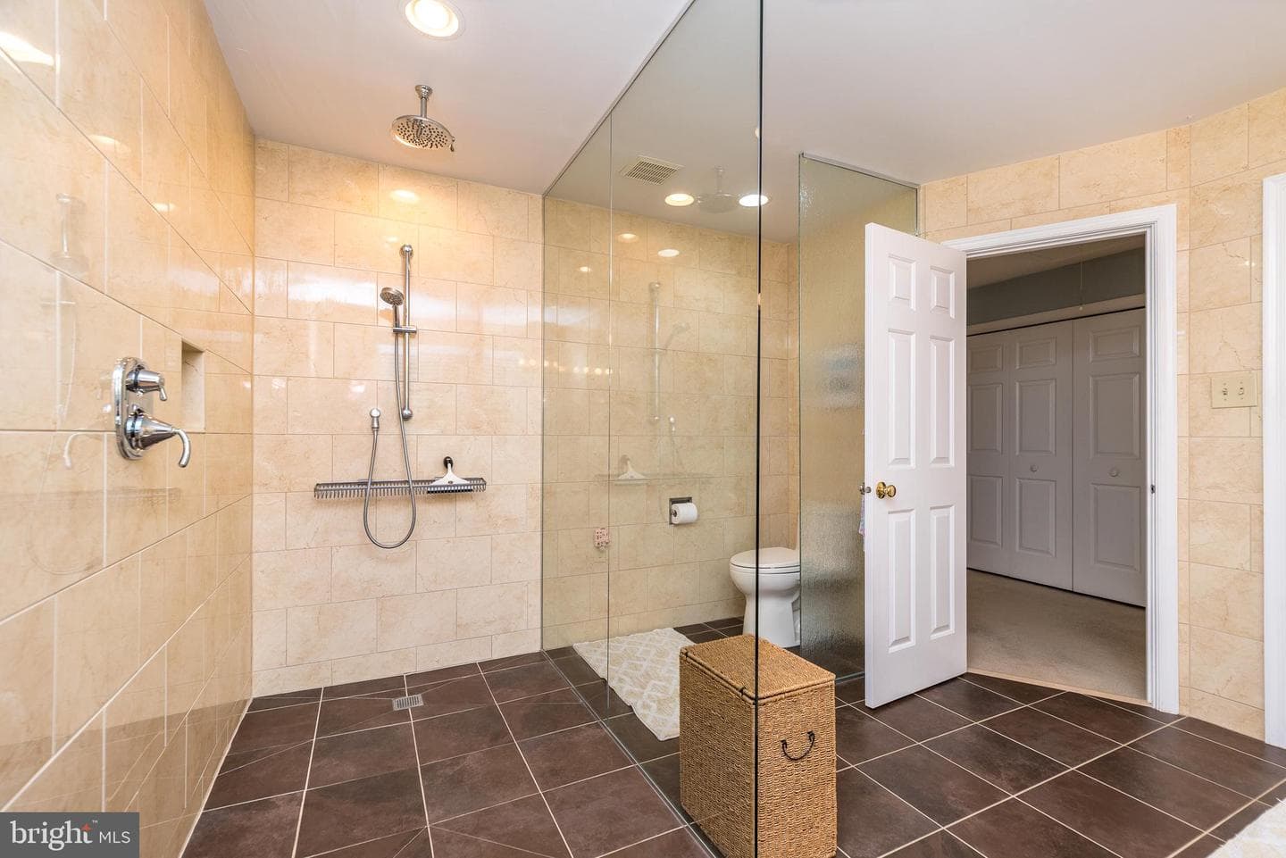 225 Nevin Lane photo 18
