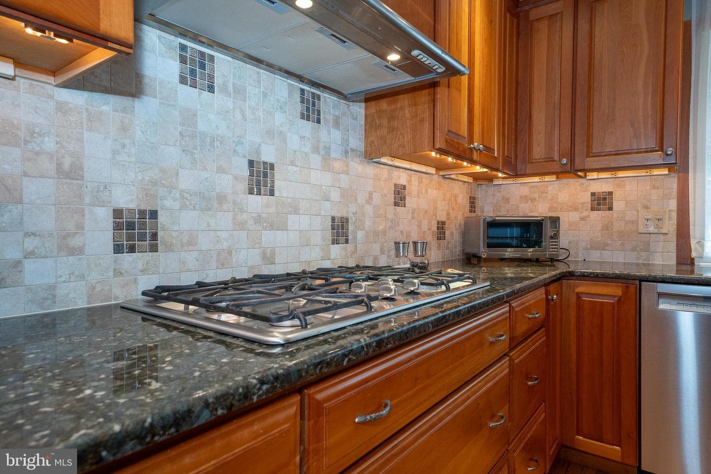 541 Cedar Drive photo 5