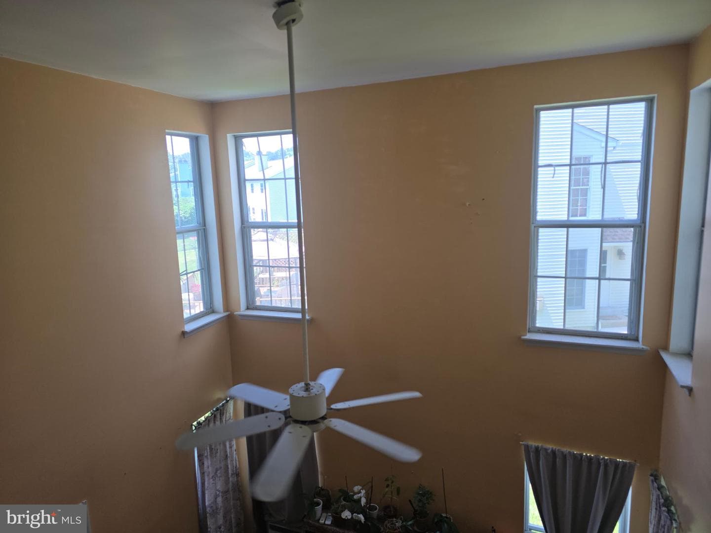 107 Jonathan Drive photo 8