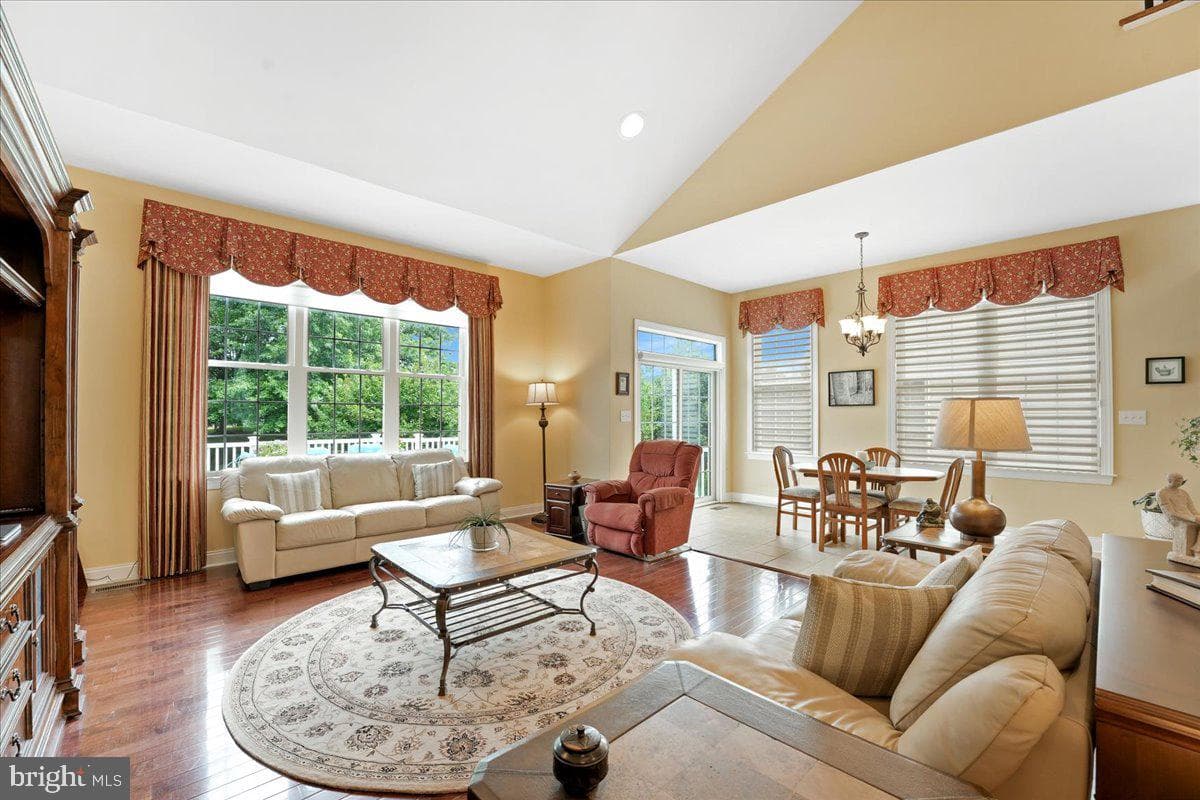 504 Logan Road photo 14