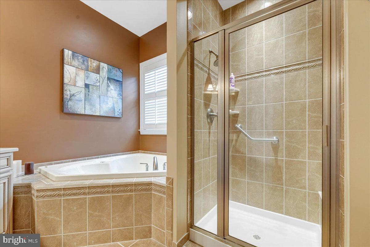 504 Logan Road photo 20