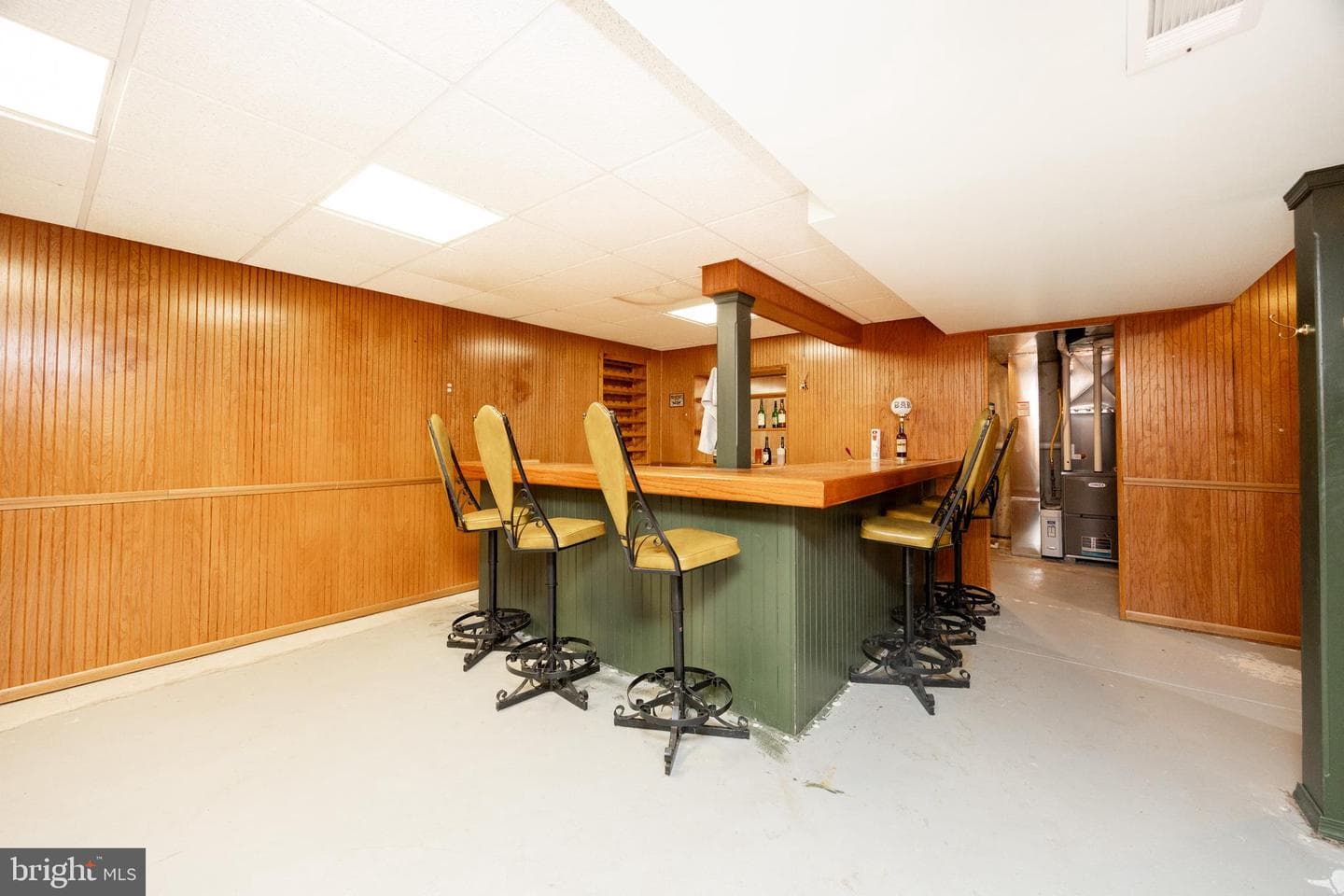 16 Longcross Road photo 39