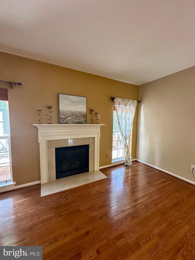 301 Devon Court photo 18