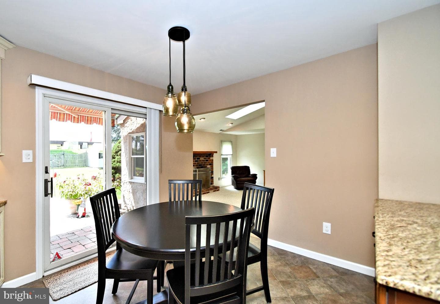 102 Gwynmont Drive photo 21