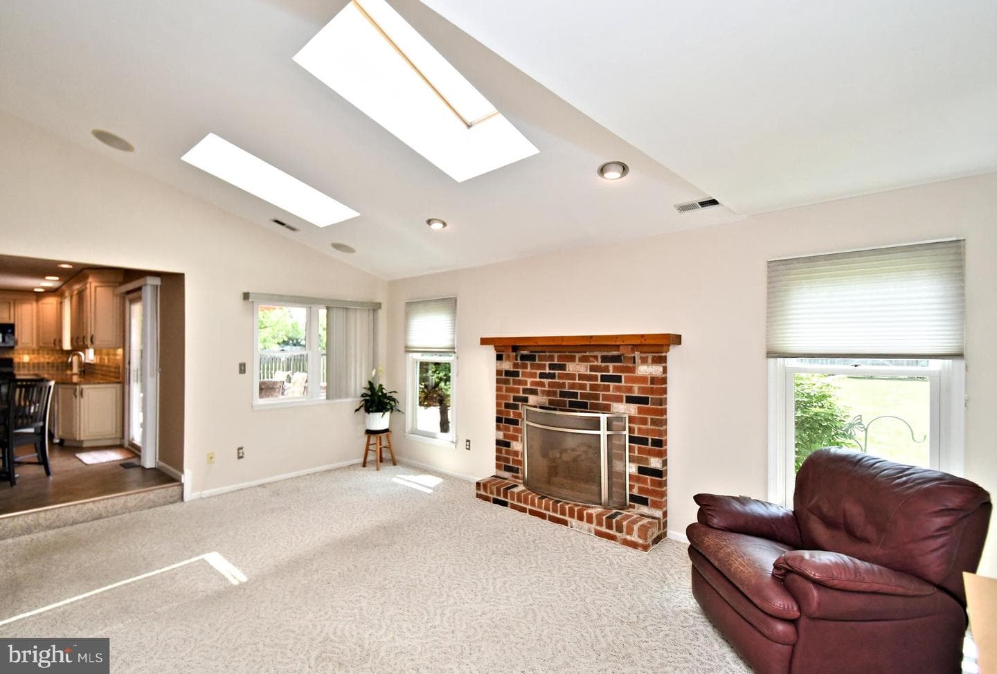 102 Gwynmont Drive photo 28
