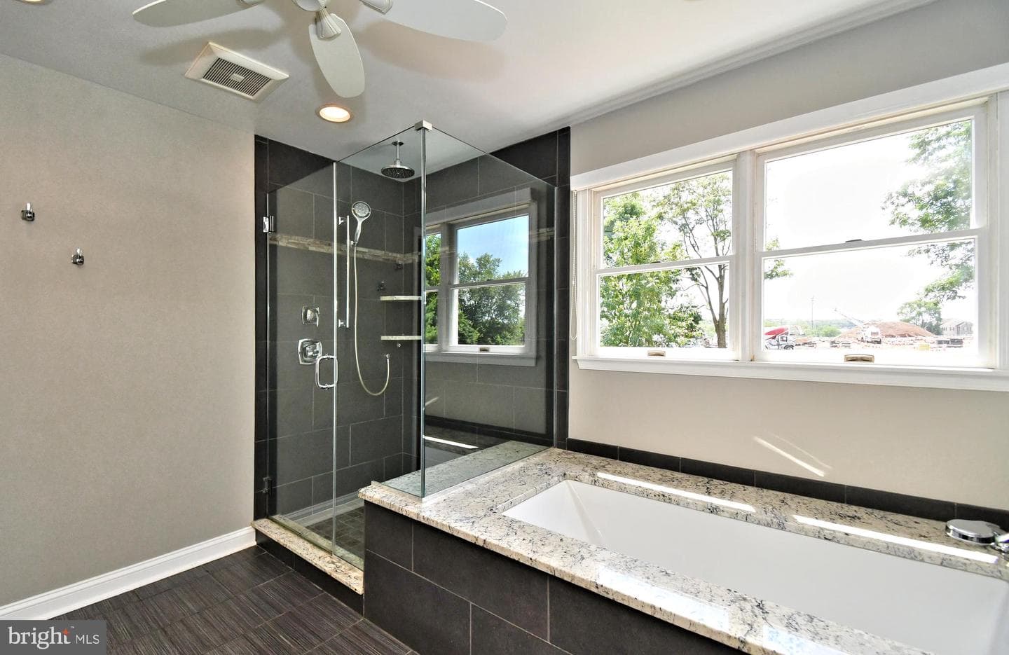 102 Gwynmont Drive photo 46