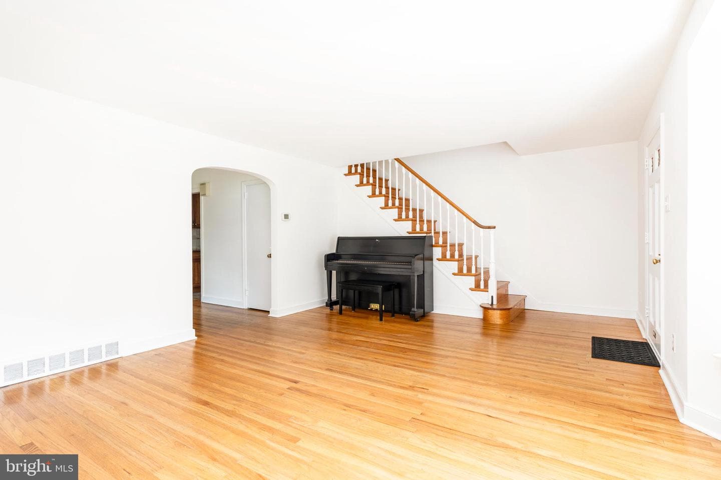 7634 Brookfield Road photo 16