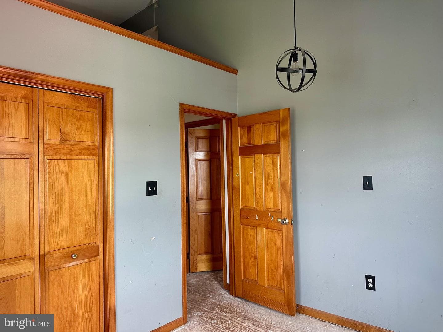 228 Brook Street photo 15