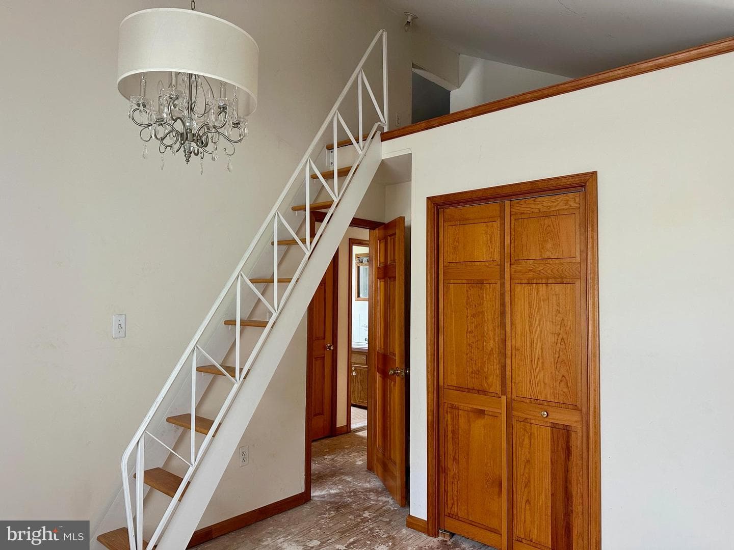 228 Brook Street photo 17