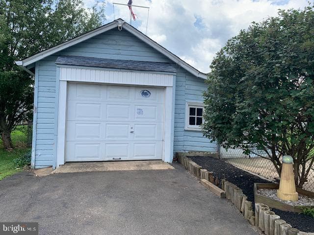 228 Brook Street photo 21