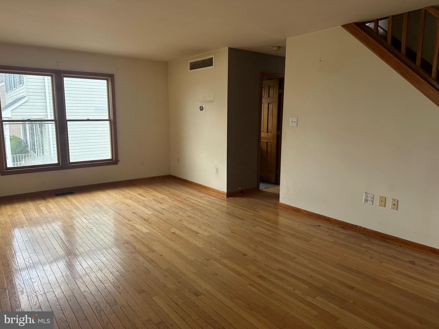 228 Brook Street photo 6