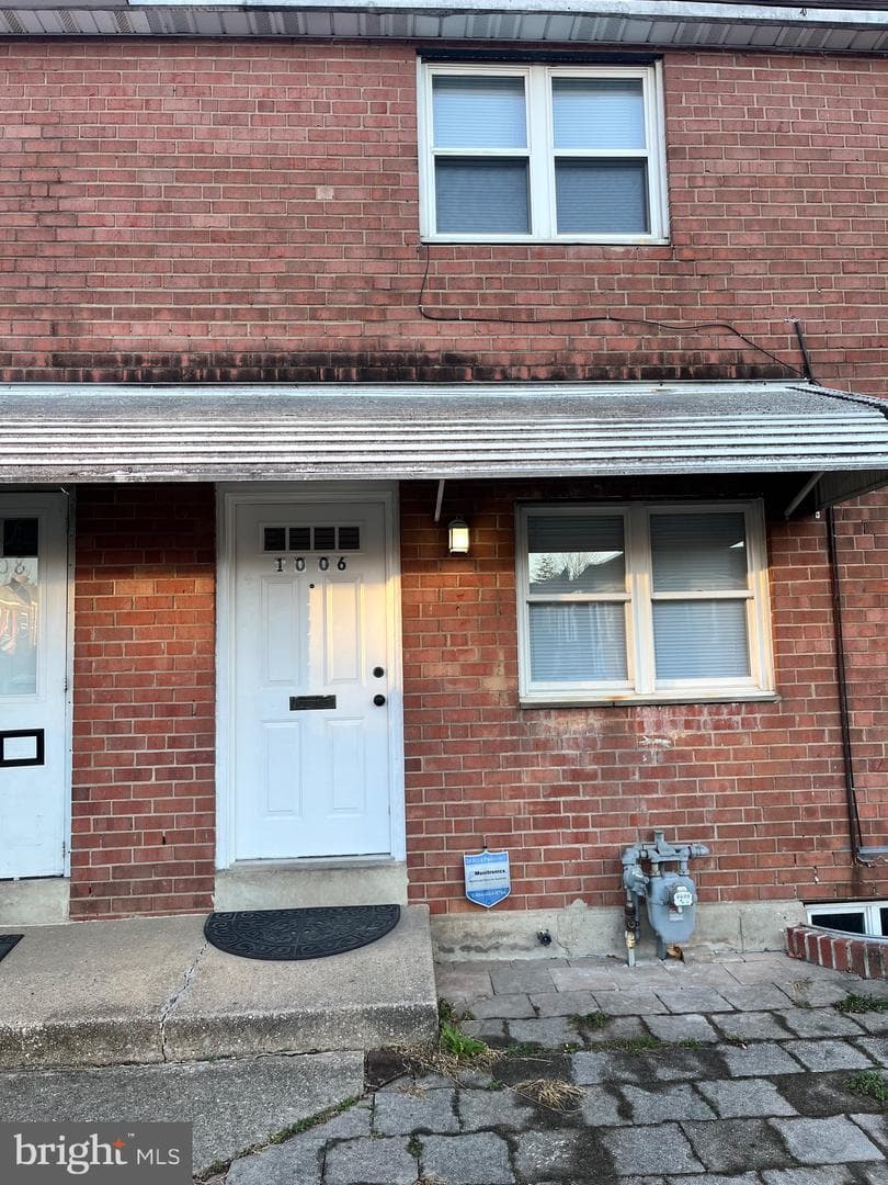 1006 Walnut Street photo 2