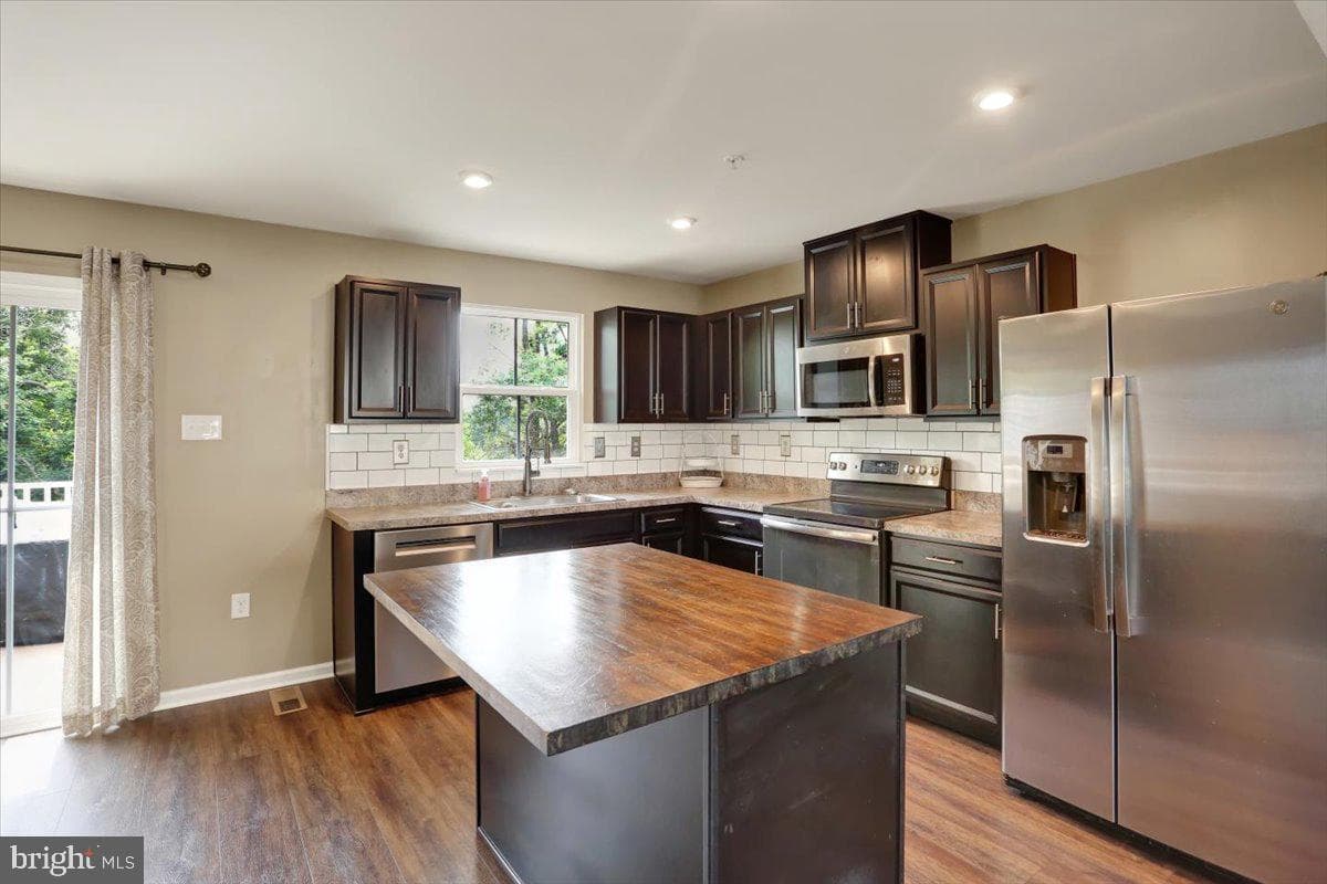 12 Foxwood Drive photo 12