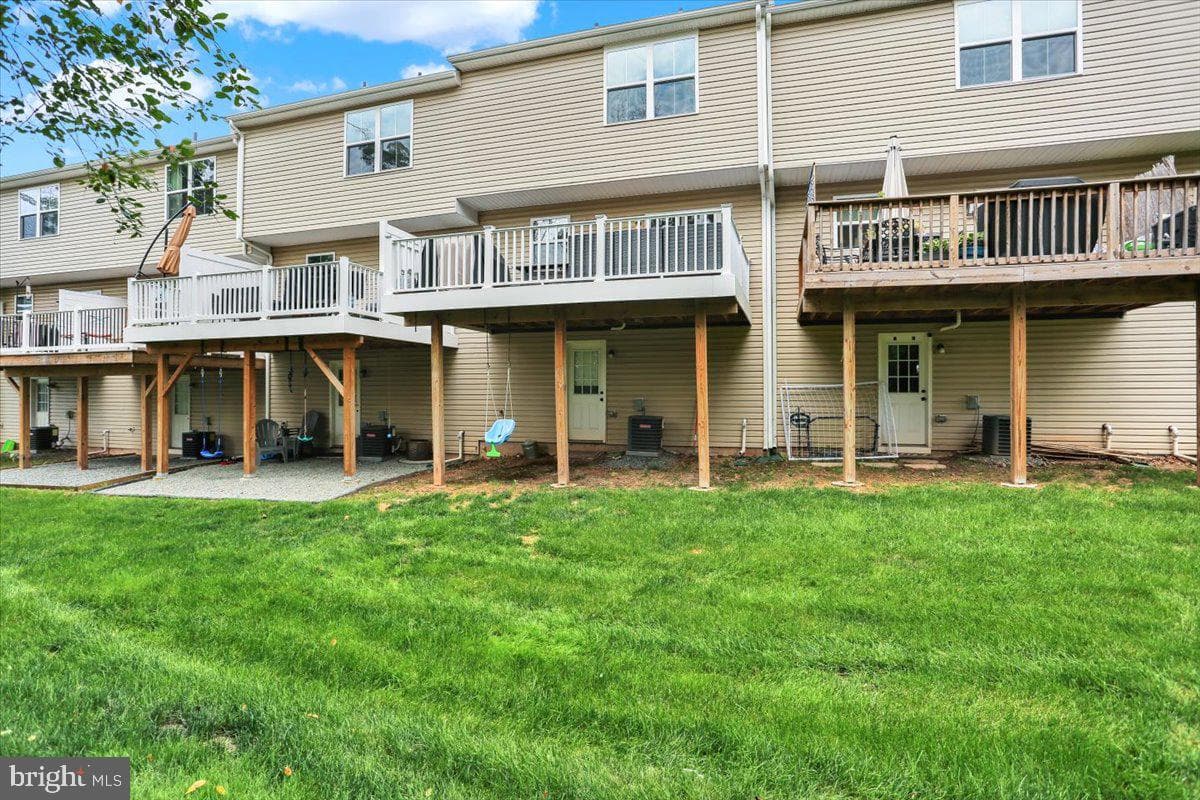 12 Foxwood Drive photo 31