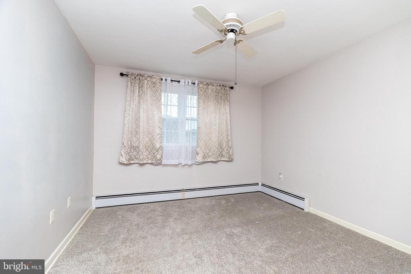 873 Lombardy Drive photo 35