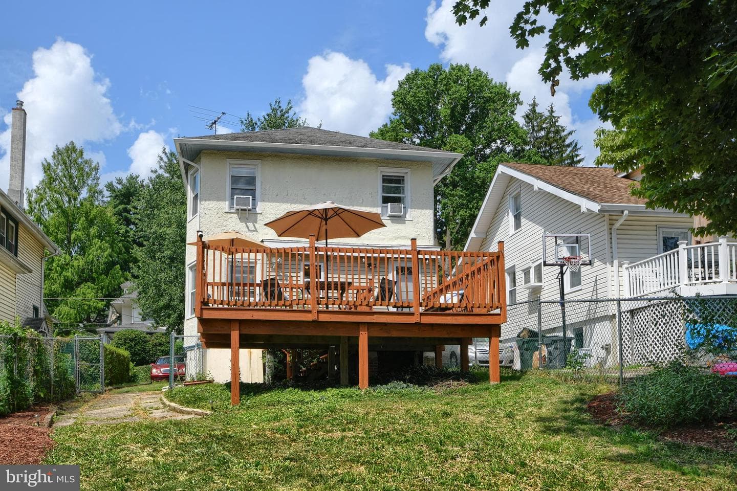 2229 Oakdale Avenue photo 40