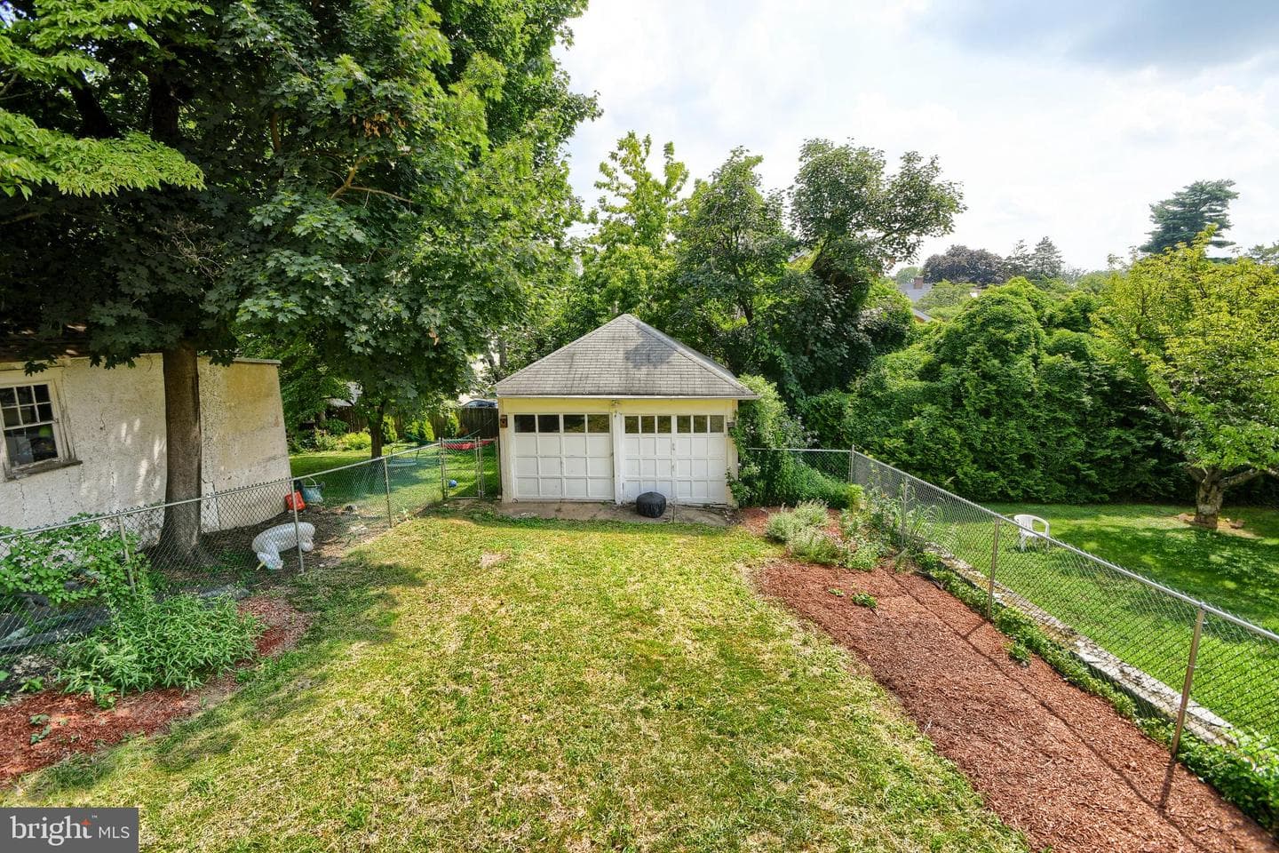 2229 Oakdale Avenue photo 41