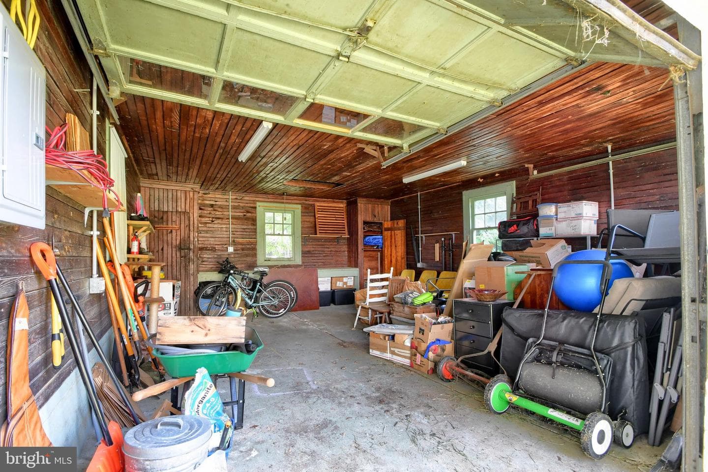 2229 Oakdale Avenue photo 43