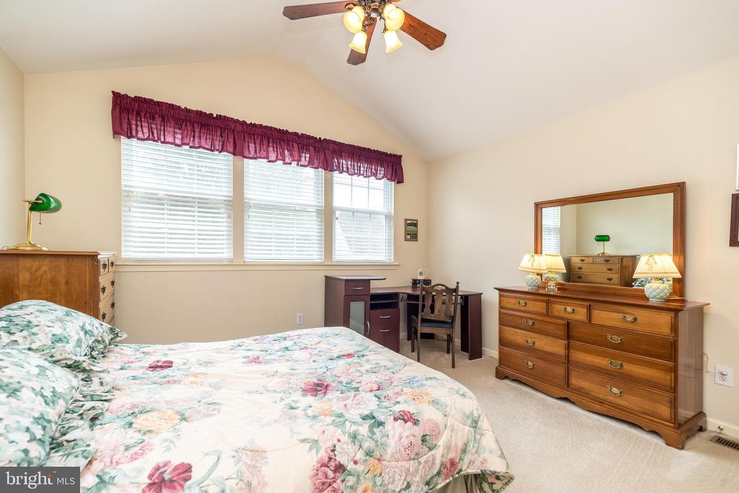 308 Melbourne Way photo 29