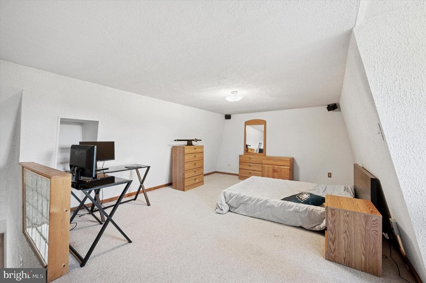 2488 Norrington photo 25