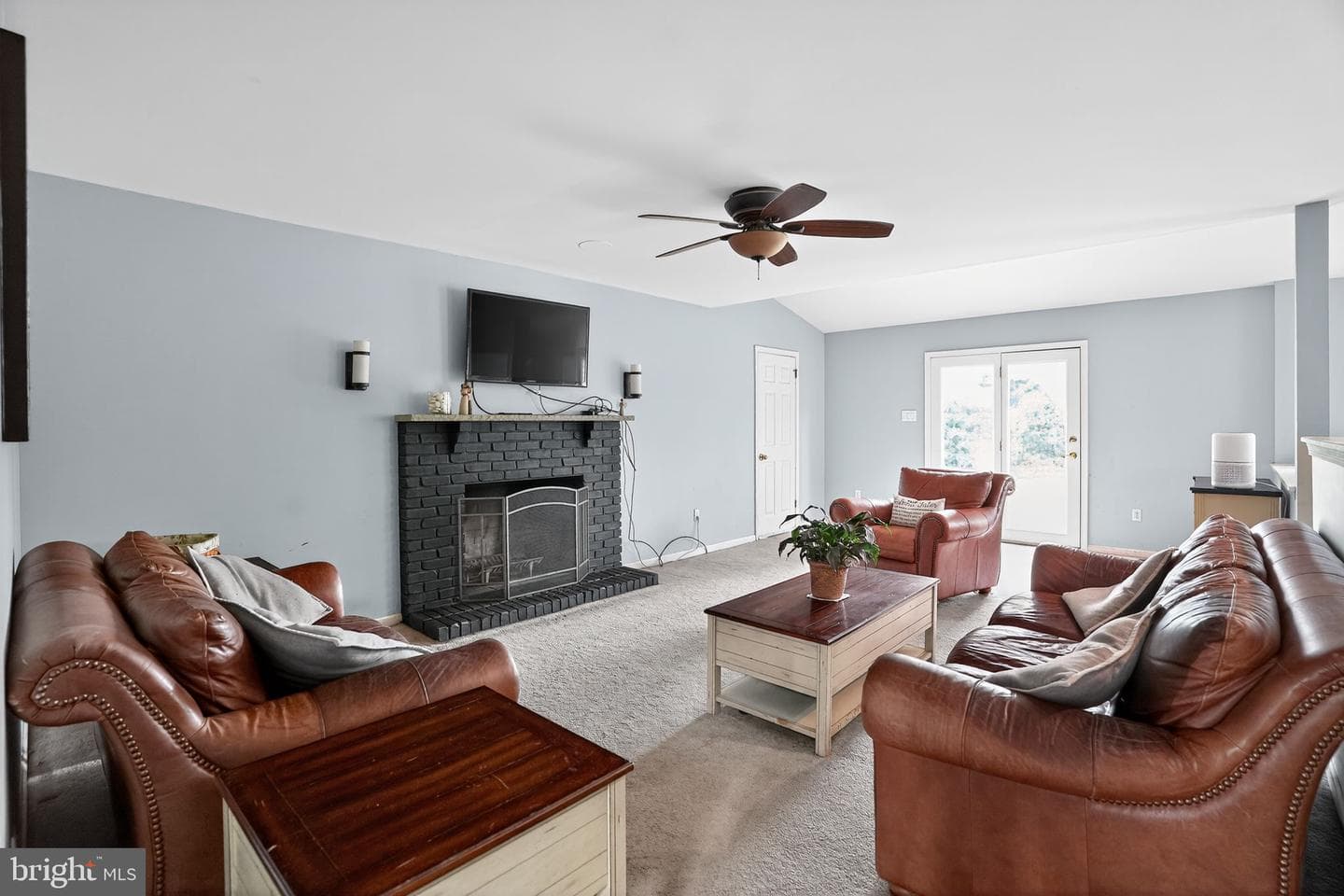 3003 Stuart Way photo 11