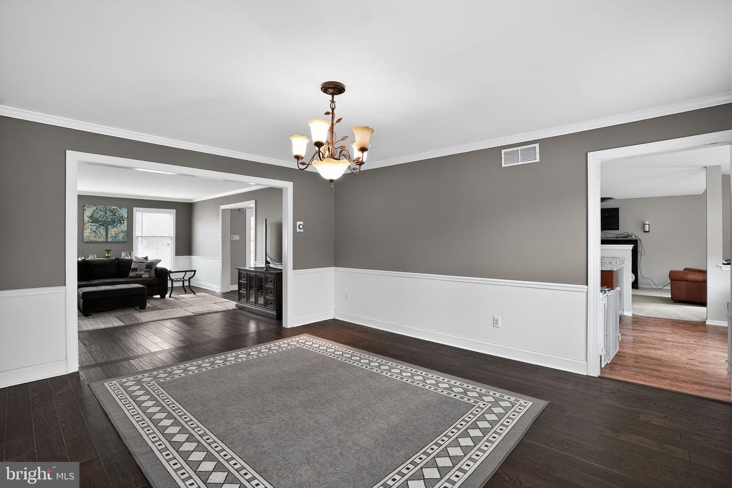 3003 Stuart Way photo 14