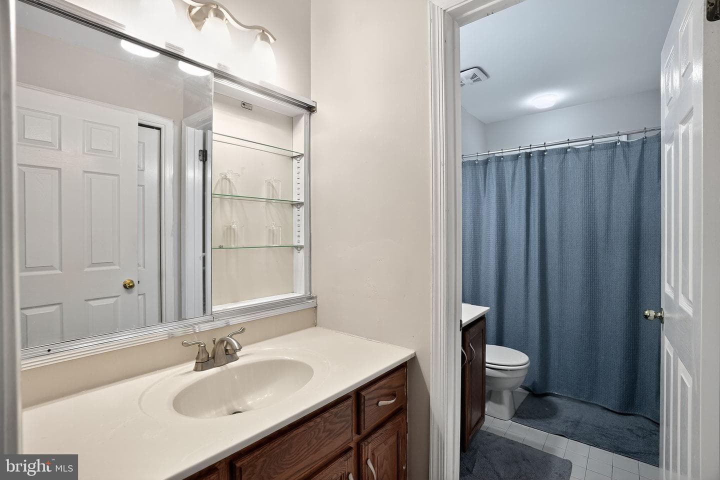 3003 Stuart Way photo 25