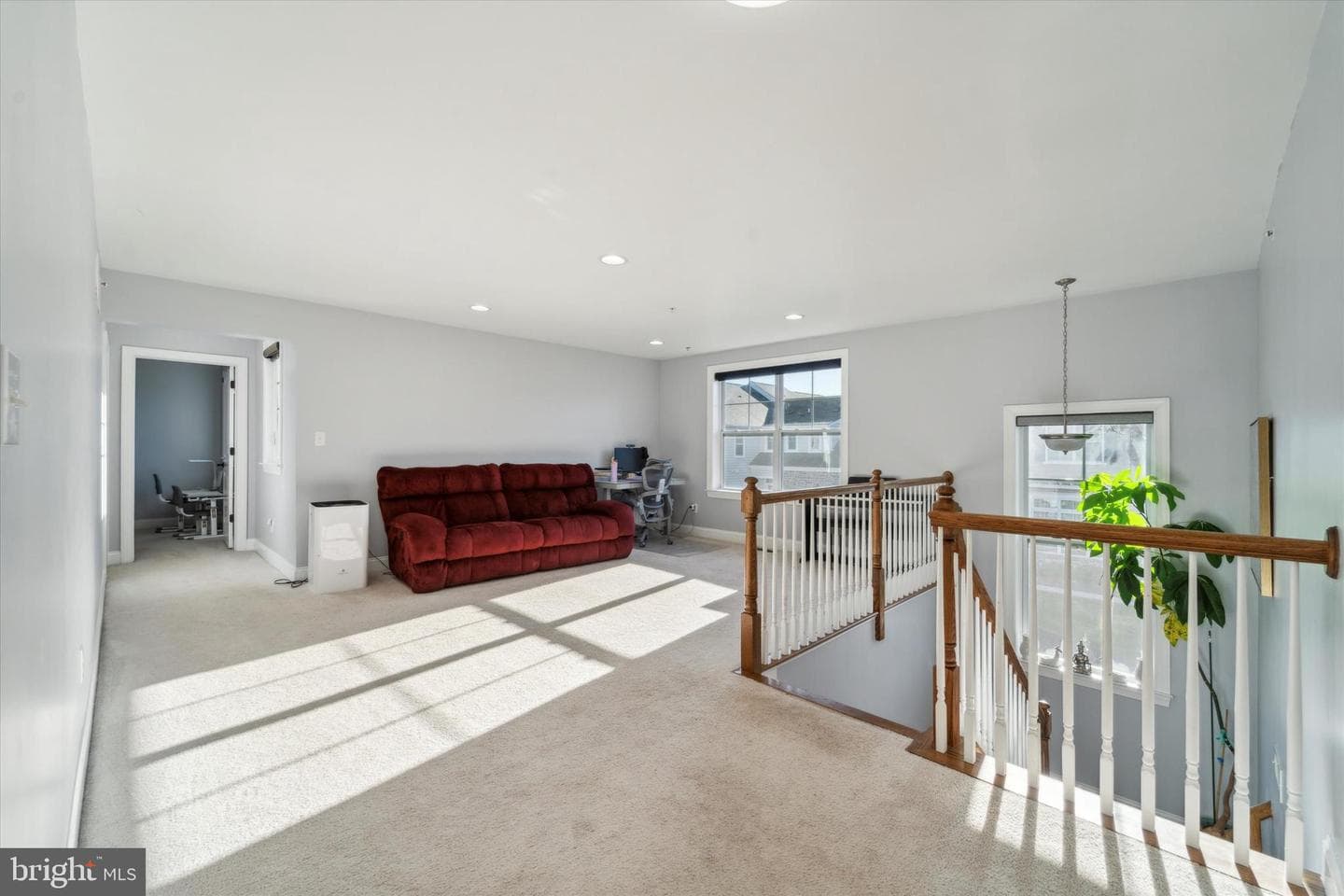 602 Summit Drive photo 12